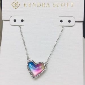 Kendra Scott Ari Heart Watercolor Illusion necklace Silver Tone